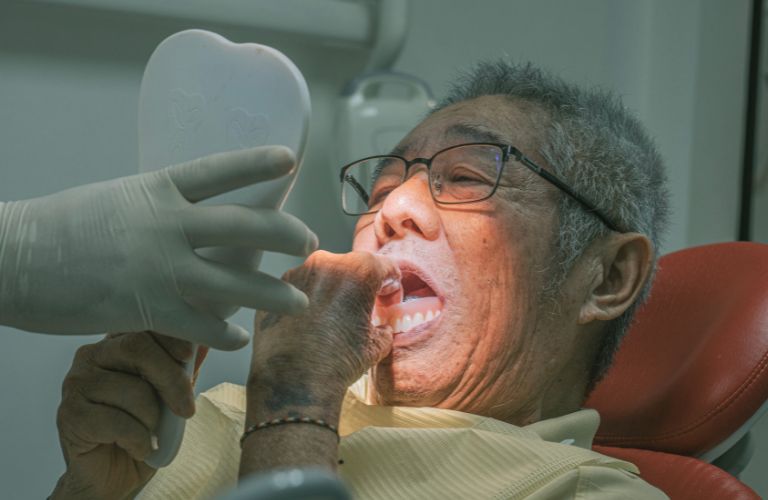 Denture Clinic Near Carstairs